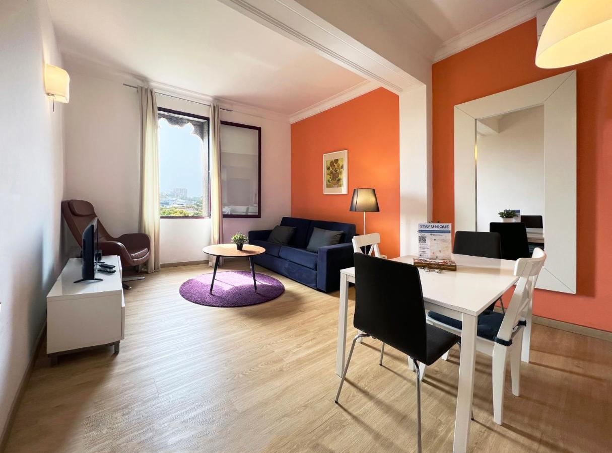 Stay U-Nique Apartments Colom Barcelona Bagian luar foto