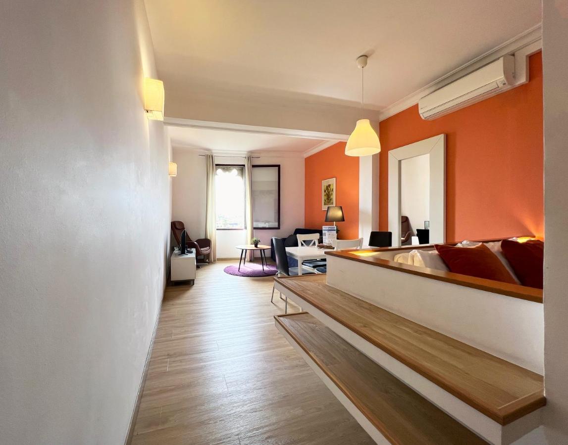 Stay U-Nique Apartments Colom Barcelona Bagian luar foto